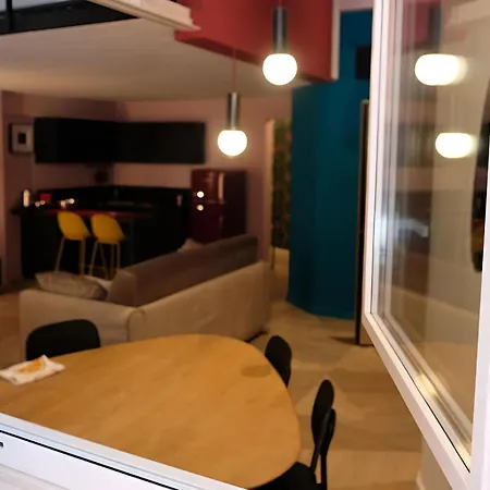 Apartment Margot Color - Trastevere - Loft Di Lusso Rome